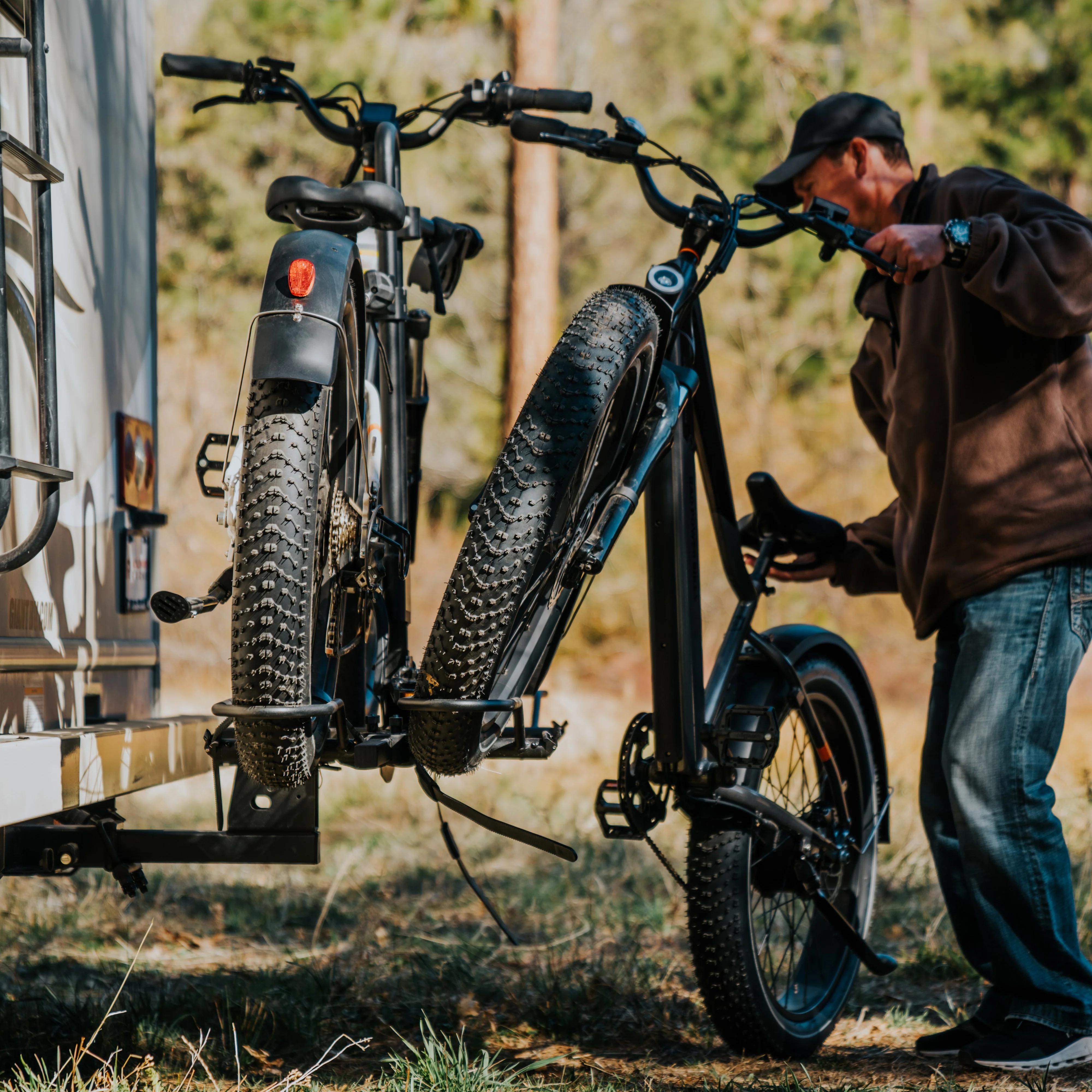 Hollywood Racks RV Rider Rack - Image 9